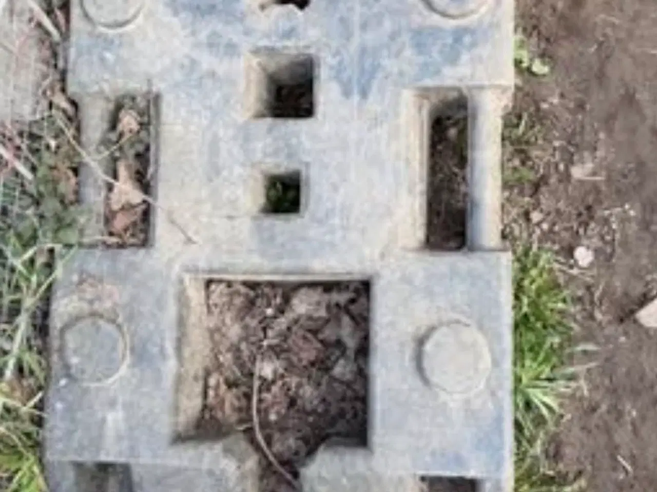 Billede 1 - Skiltefødder