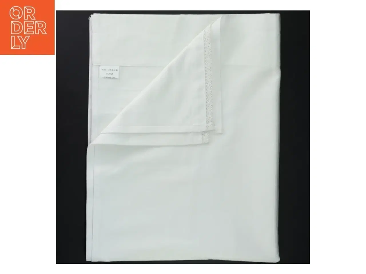 Billede 2 - Hvid dug med broderi (str. 120 x 160 cm)