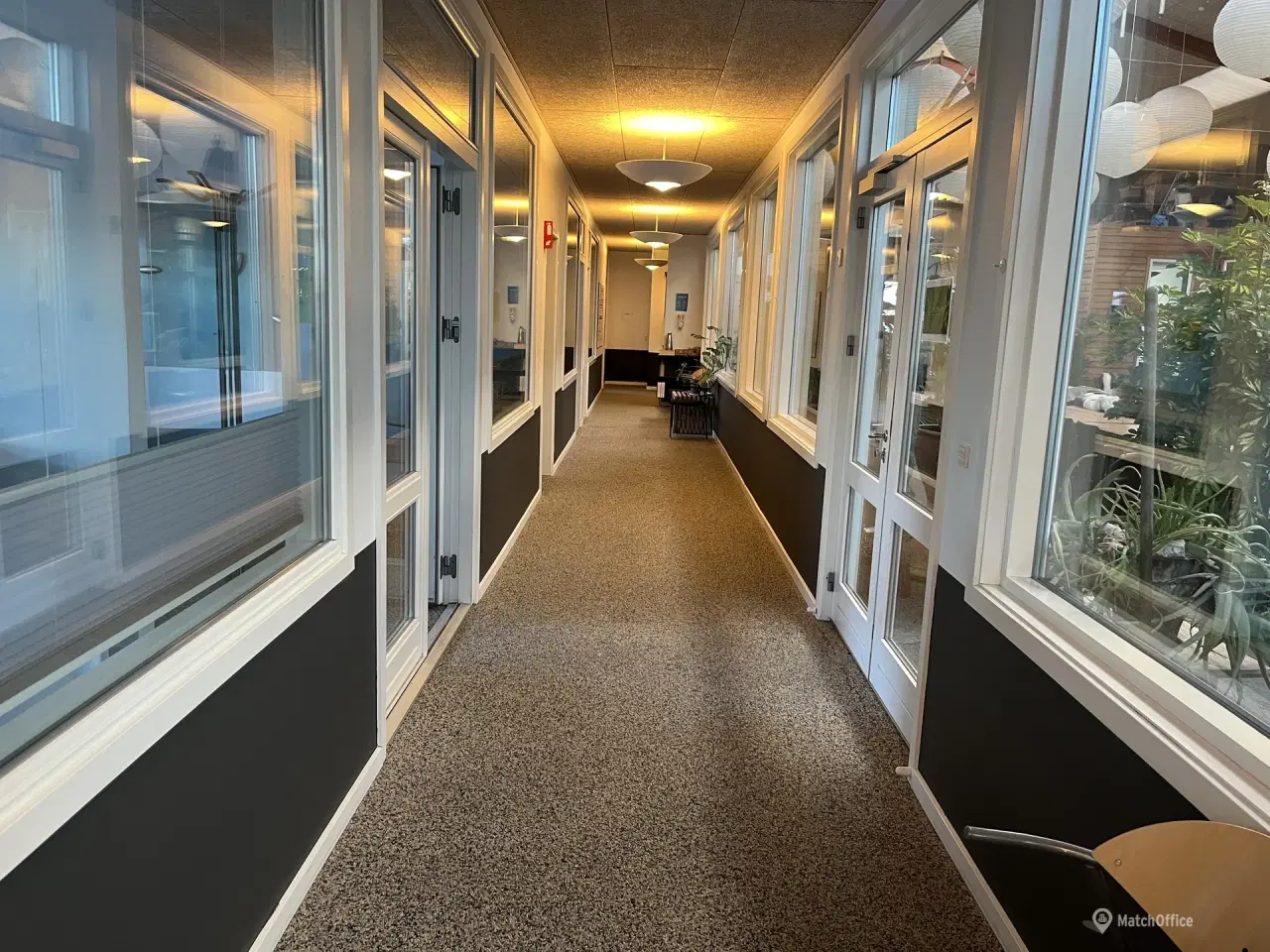 Billede 3 - Hyggelige kontorlokaler i Helsinge udlejes