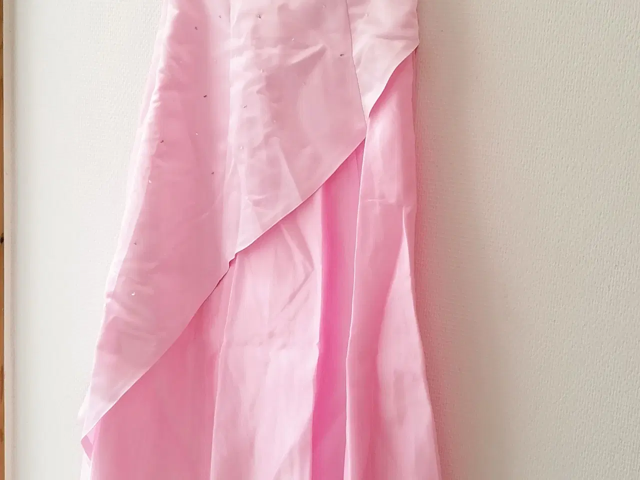 Billede 3 - Fest kjoler 