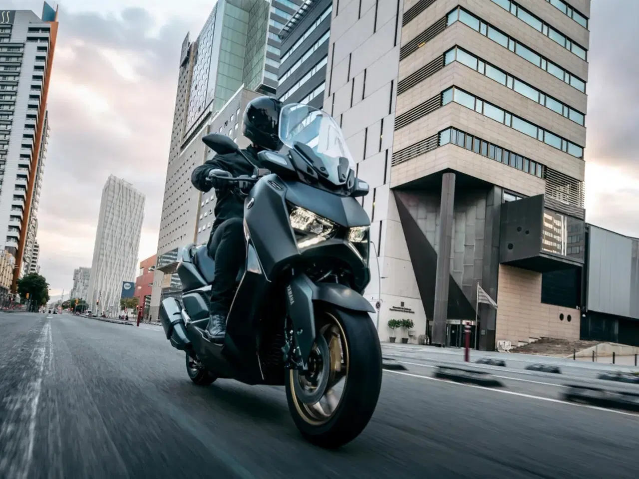 Billede 12 - Yamaha Tech-Max 300 ABS