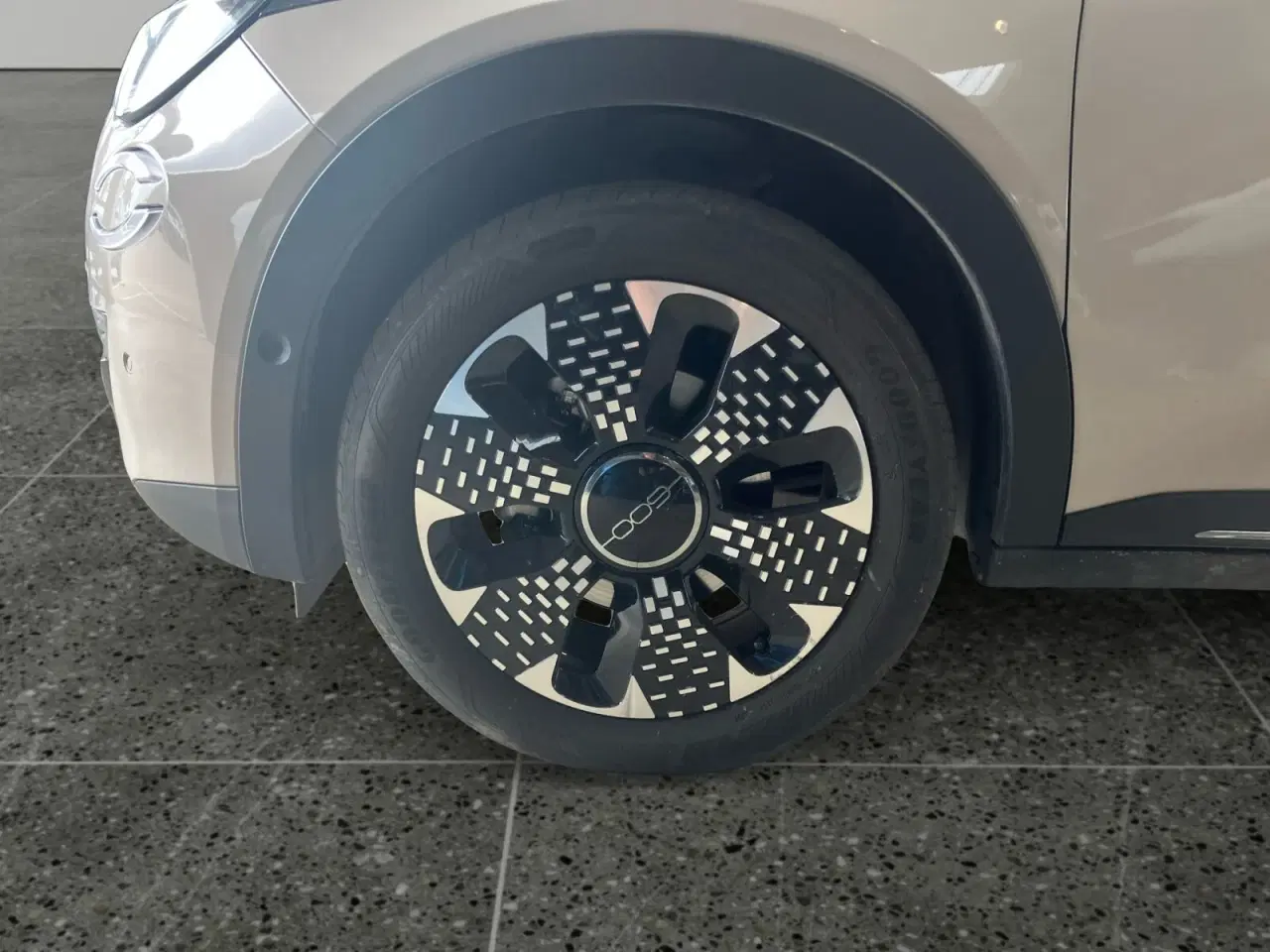 Billede 3 - Fiat 600e 54 la Prima