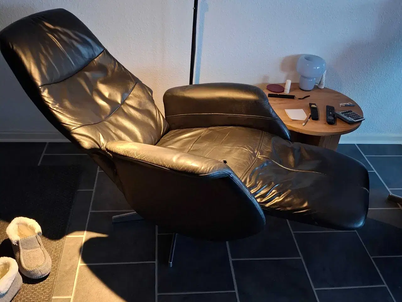 Billede 3 - KØBES BILLIGE stole med vip & sovefunktion Velh OK