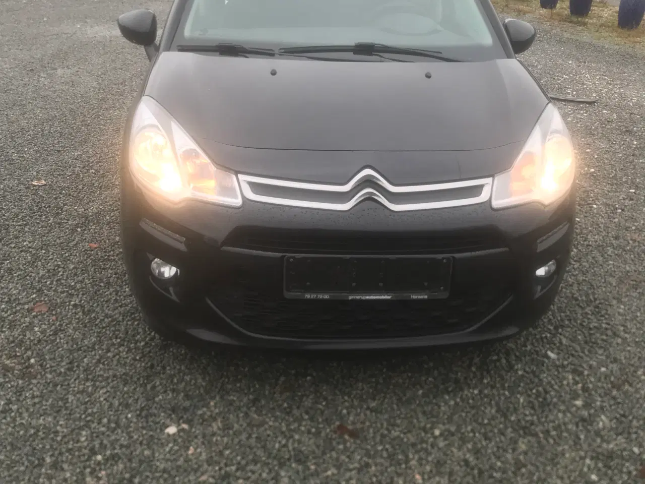 Billede 1 - Citroen c3 fra 2015 1,6 4-dørs M. Bagklap Halvårli