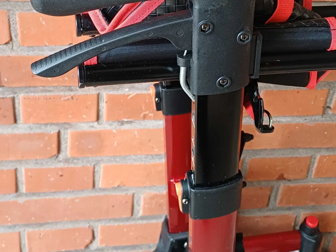 Billede 5 - Fin næsten ny rolator