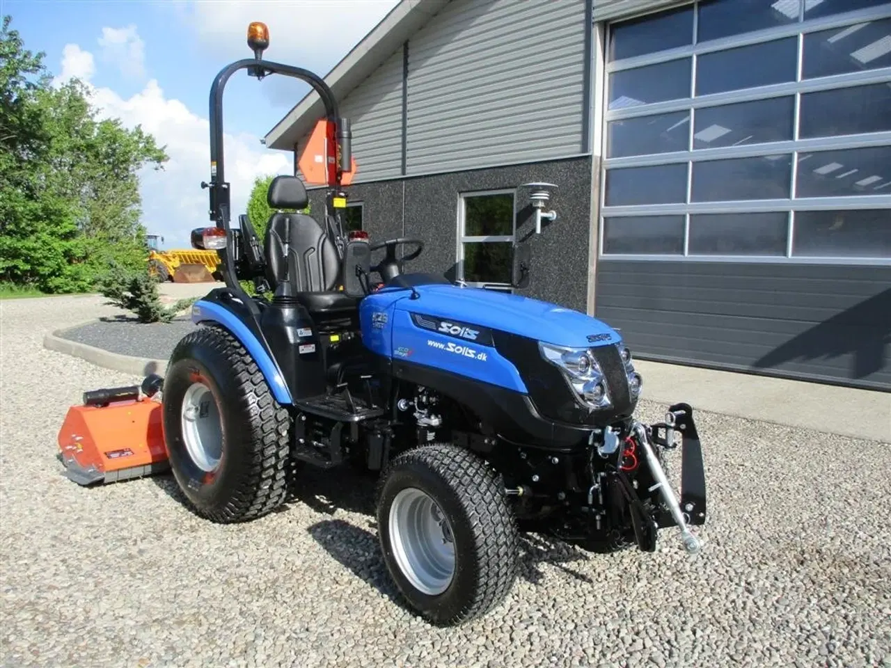 Billede 4 - Solis 26 HST med Frontlift & FrontPTO