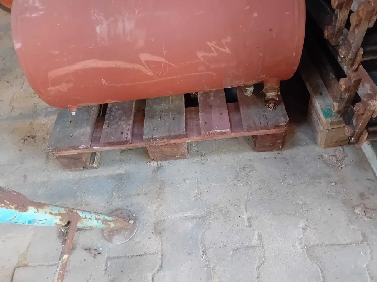 Billede 2 - Tank beholder 