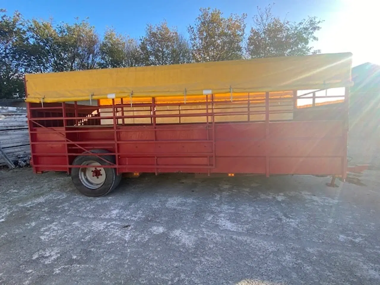 Billede 1 - kreaturvogn