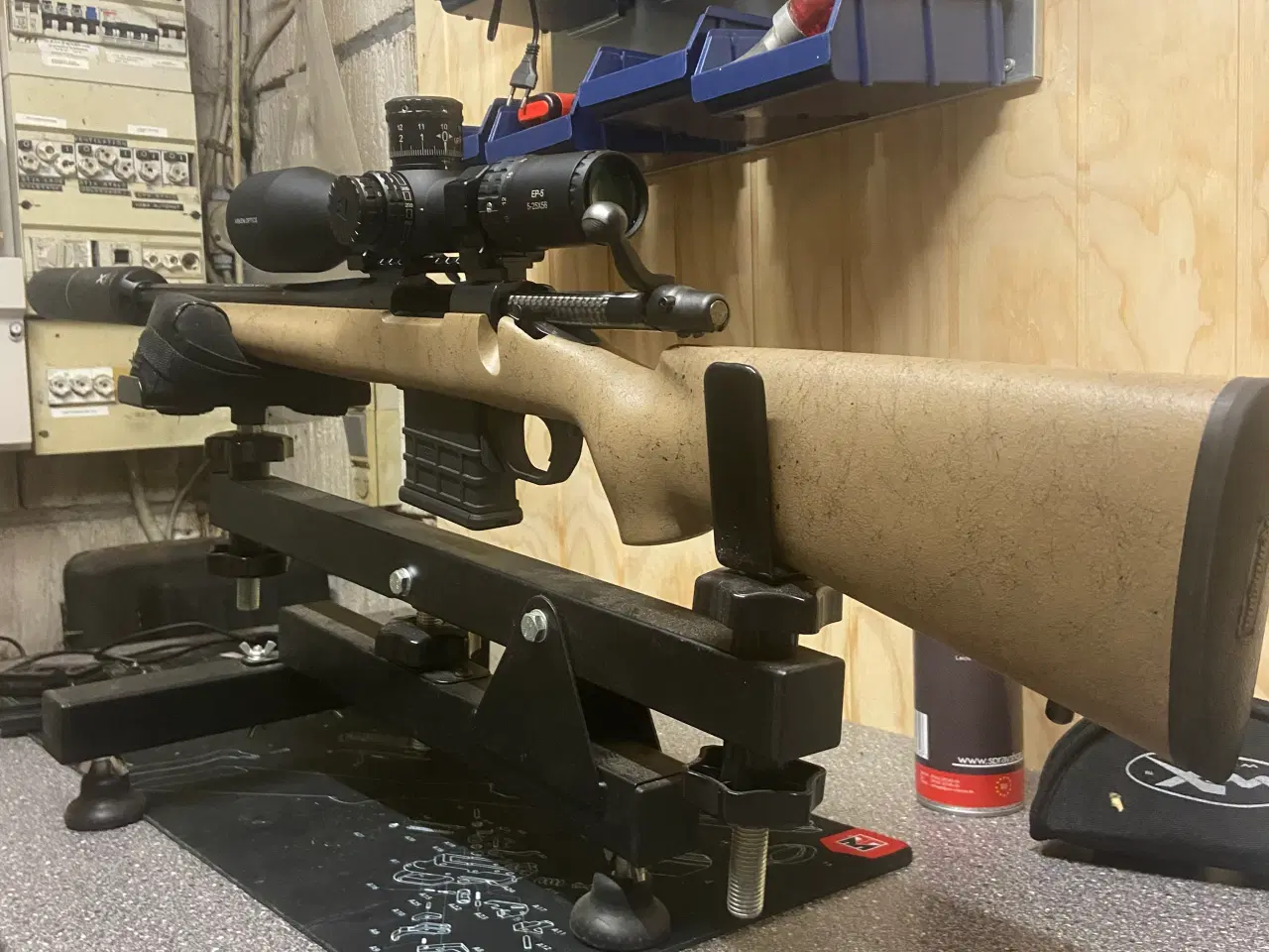 Billede 3 - Remington 700 Varmint 223 links 