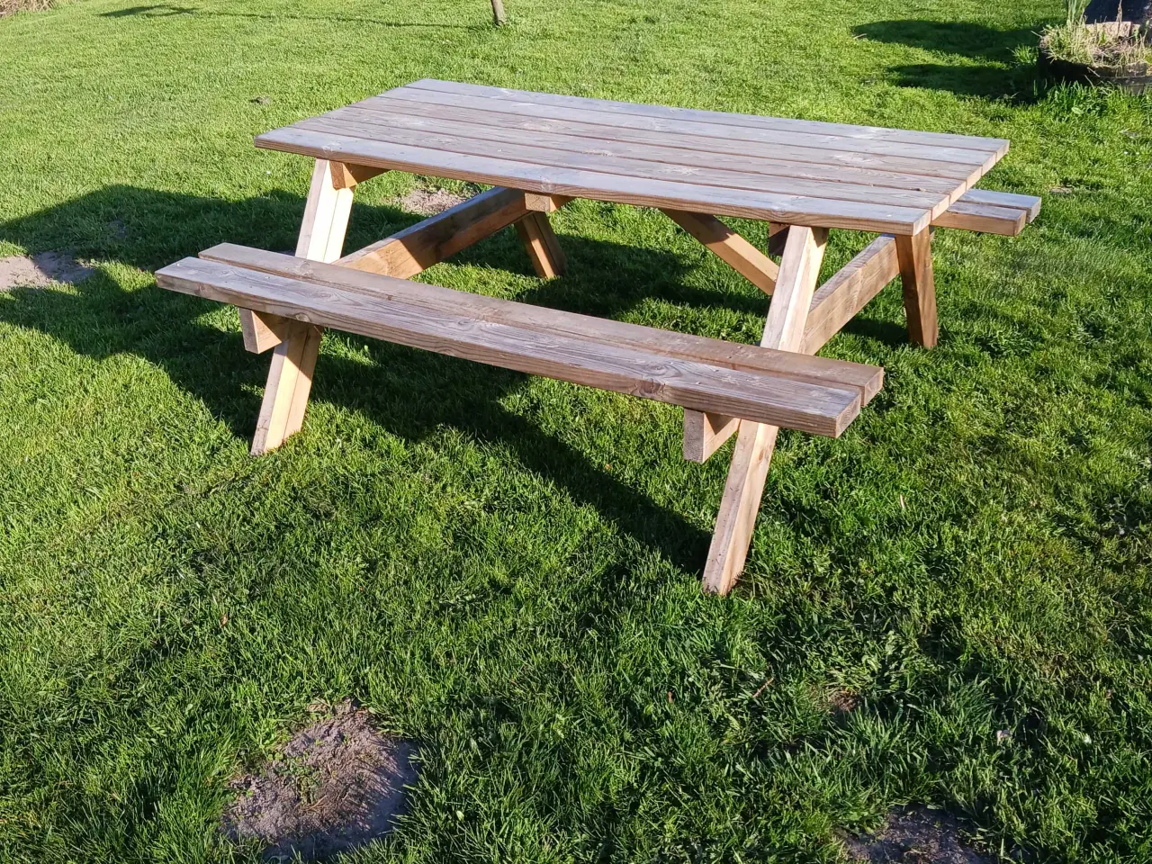 Billede 1 - Bord og bænkesæt 