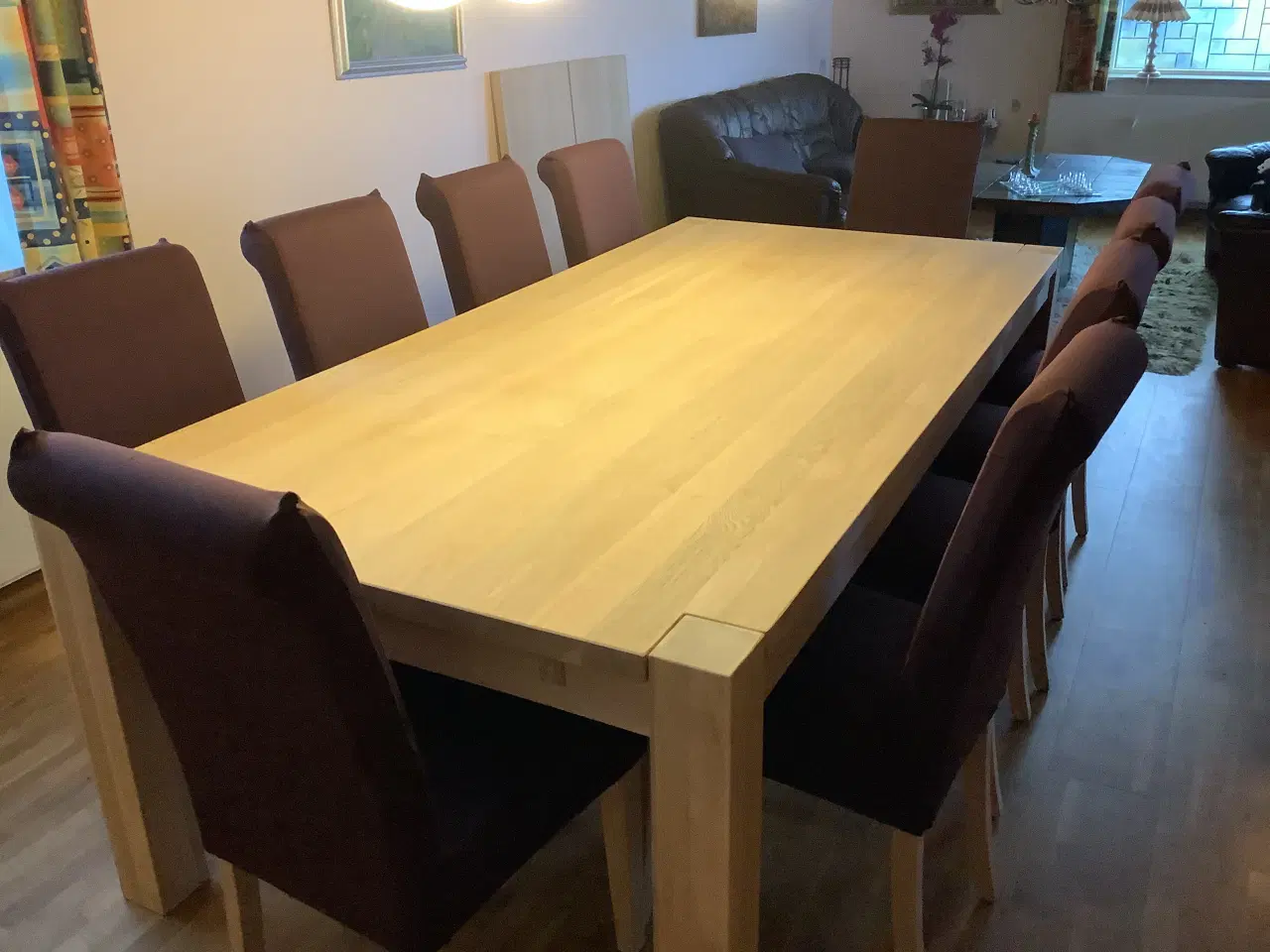 Billede 2 - Spisebord med 10stole som nyt