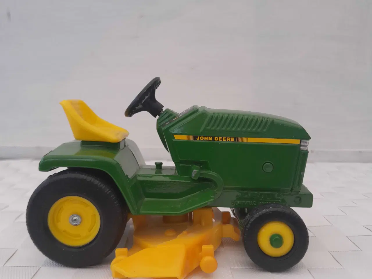 Billede 1 - John deere 285 model græsklipperr 