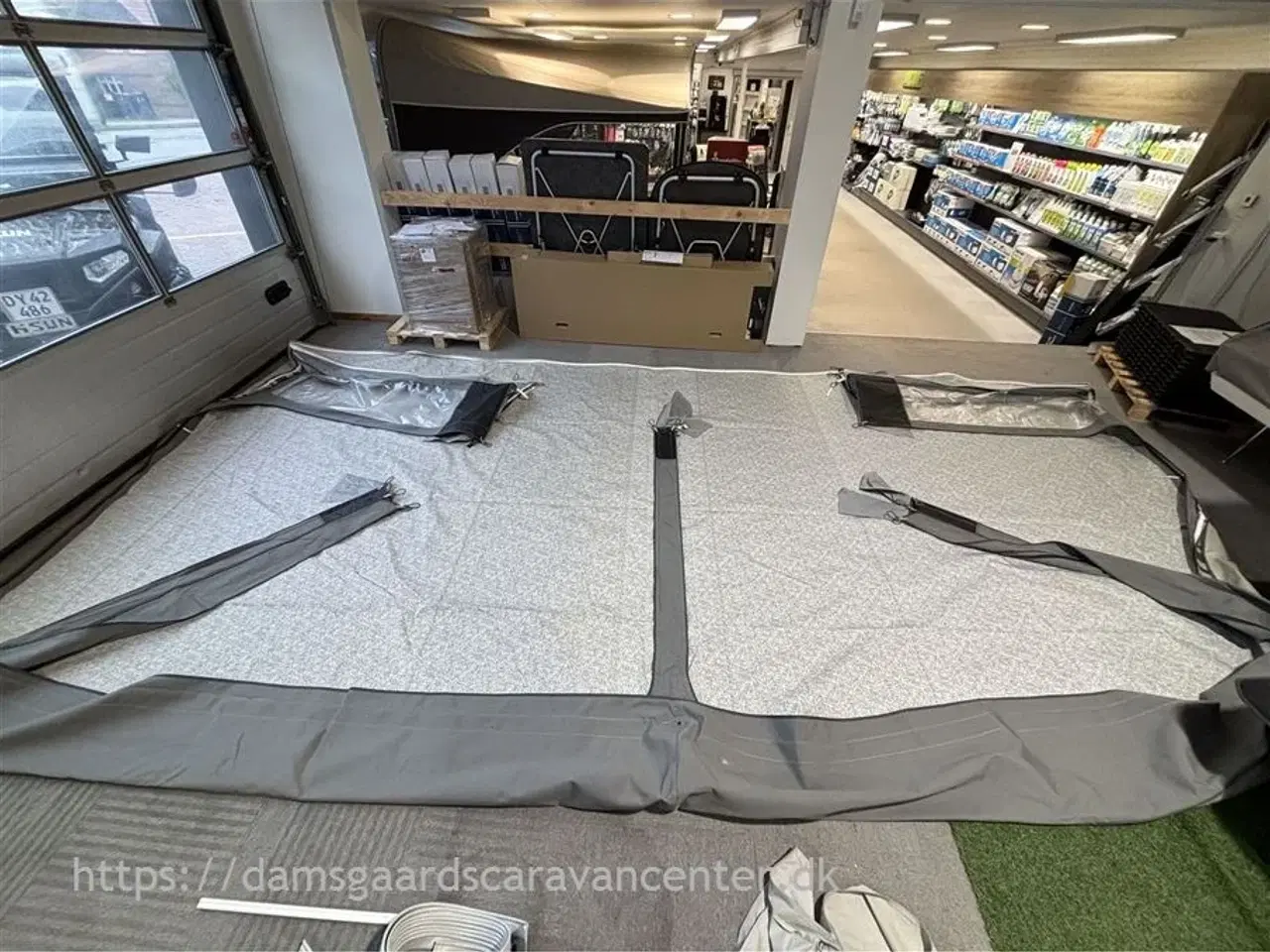 Billede 19 - 2016 - Hobby Excellent 560 CFe   Dobbeltseng-Gulvtemp.-Mover-Telt