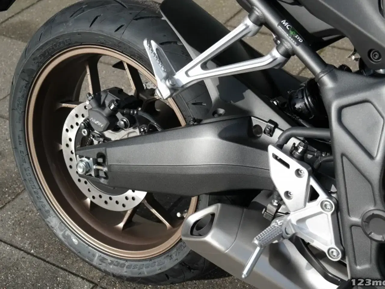 Billede 9 - Honda CB 650 R E-Clutch MC-SYD       BYTTER GERNE