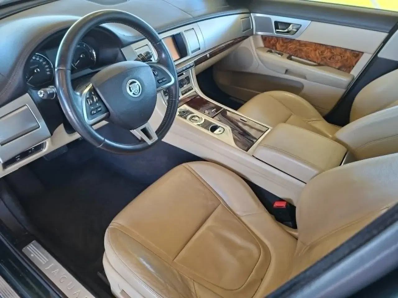 Billede 7 - Jaguar XF 2,2 D Luxury aut.
