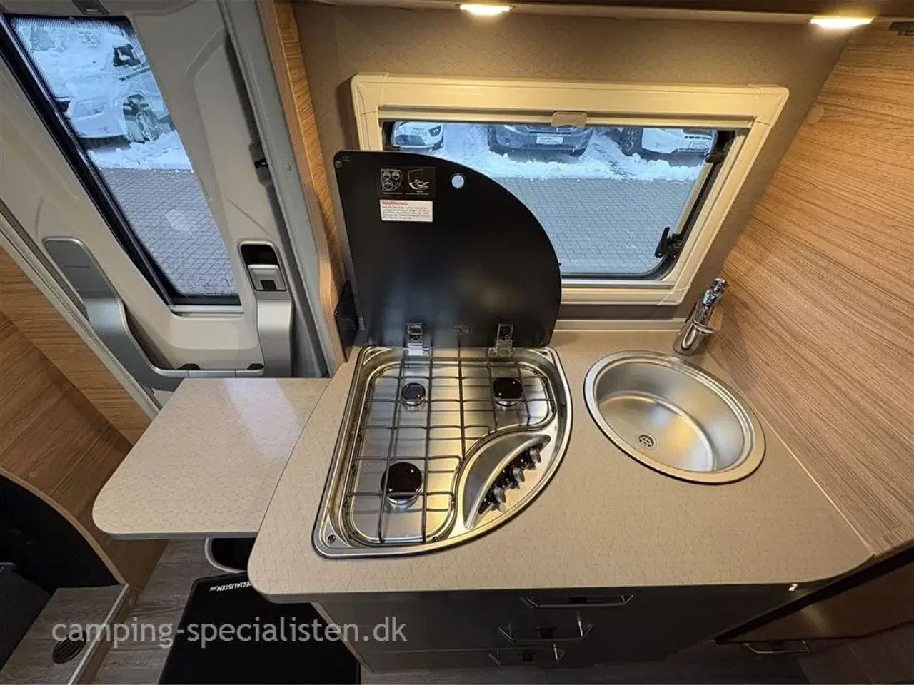 Billede 13 - 2026 - Weinsberg Pepper Edition MEG 640 Mercedes   Weinsberg CaraCompact 640 MEG Edition Pepper MB 2026 - Kan ses nu hos Camping-Specialisten.dk