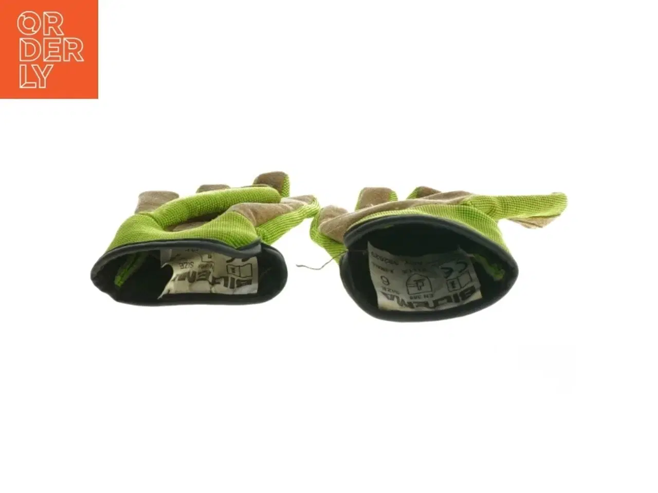 Billede 2 - Børnehandsker med motiv fra Biltema (str. Ekstra small)