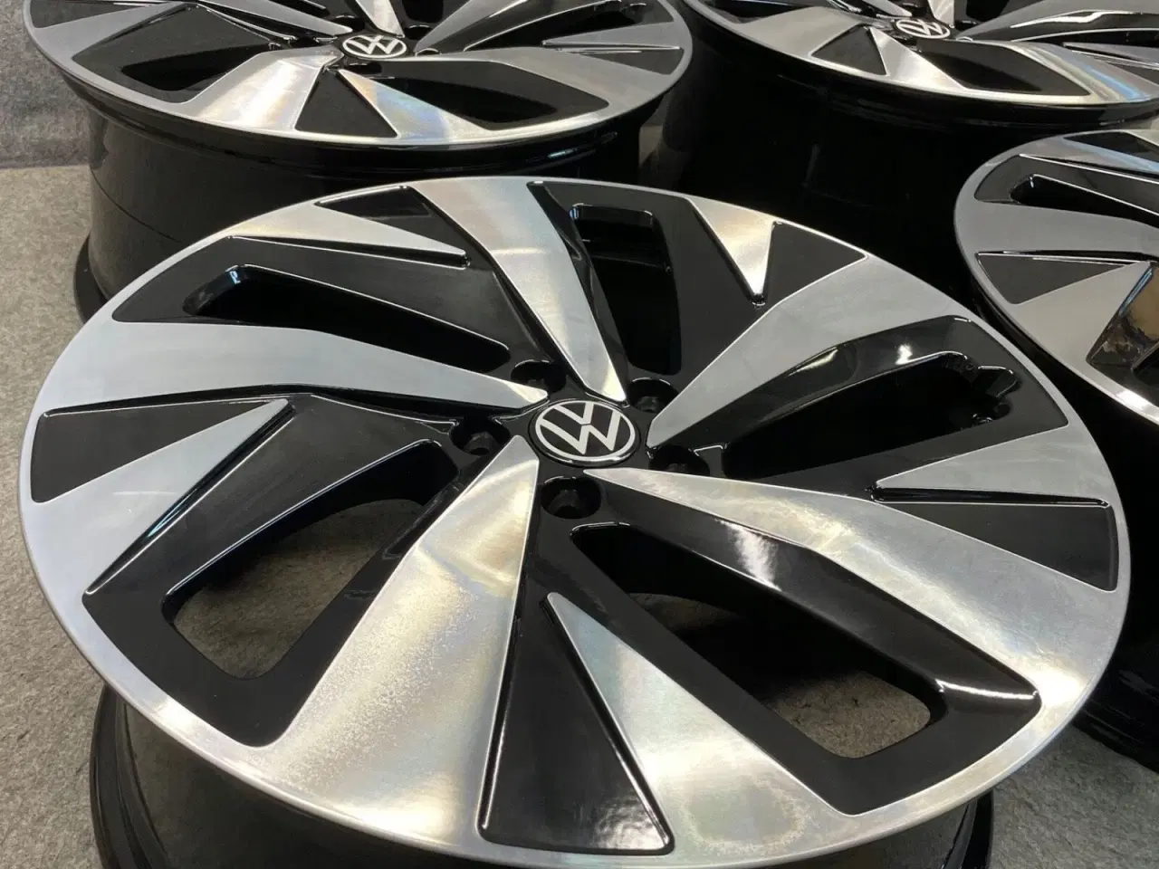 Billede 1 - ALUFÆLGE VW ID 4 ID4 ID.4 11A DRAMMEN 20"