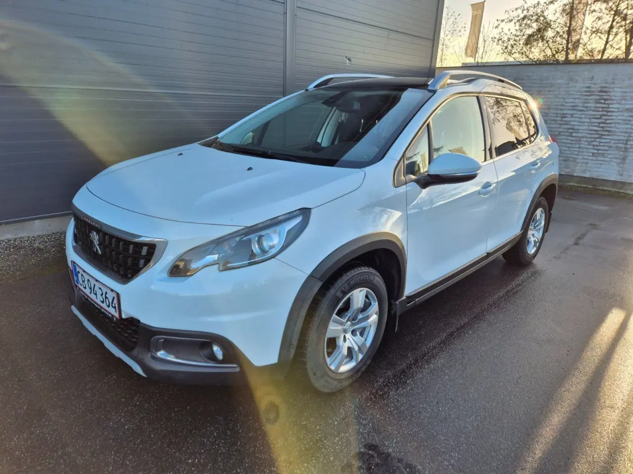 Billede 1 - Peugeot 2008 1,6 BlueHDi 100 Selection Sky