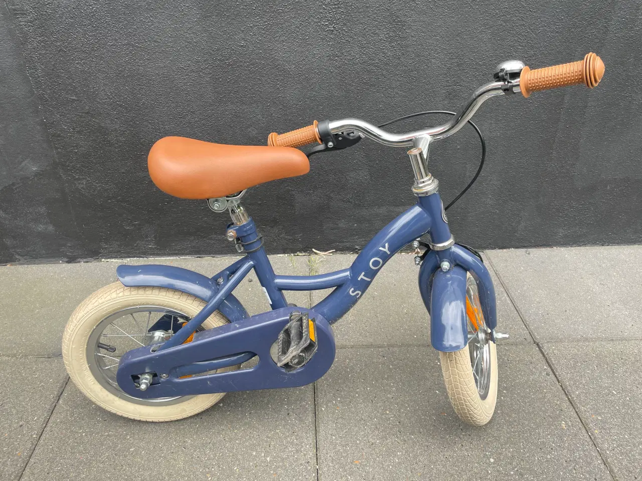 Billede 2 - Børnecykel 12” fra Stoy 