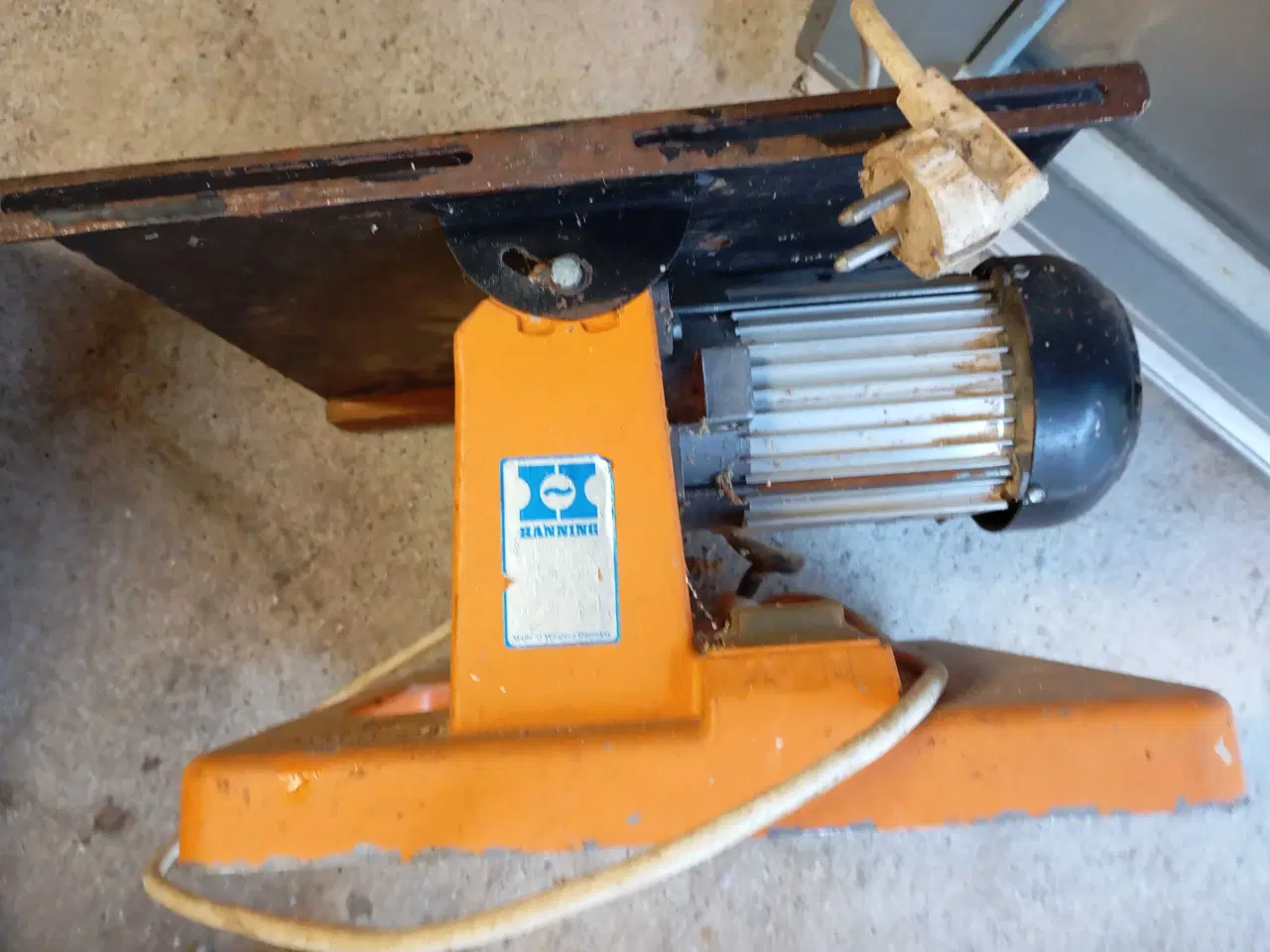 Billede 7 - Bordrundsav. 