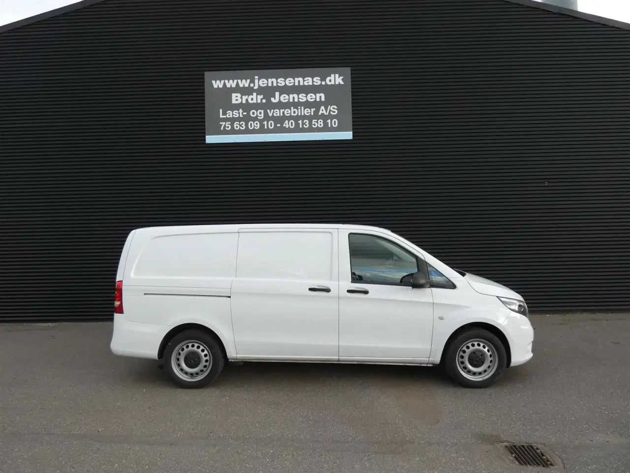 Billede 2 - Mercedes-Benz Vito 114 A2 2,0 CDI RWD 9G-Tronic 136HK Van Aut.