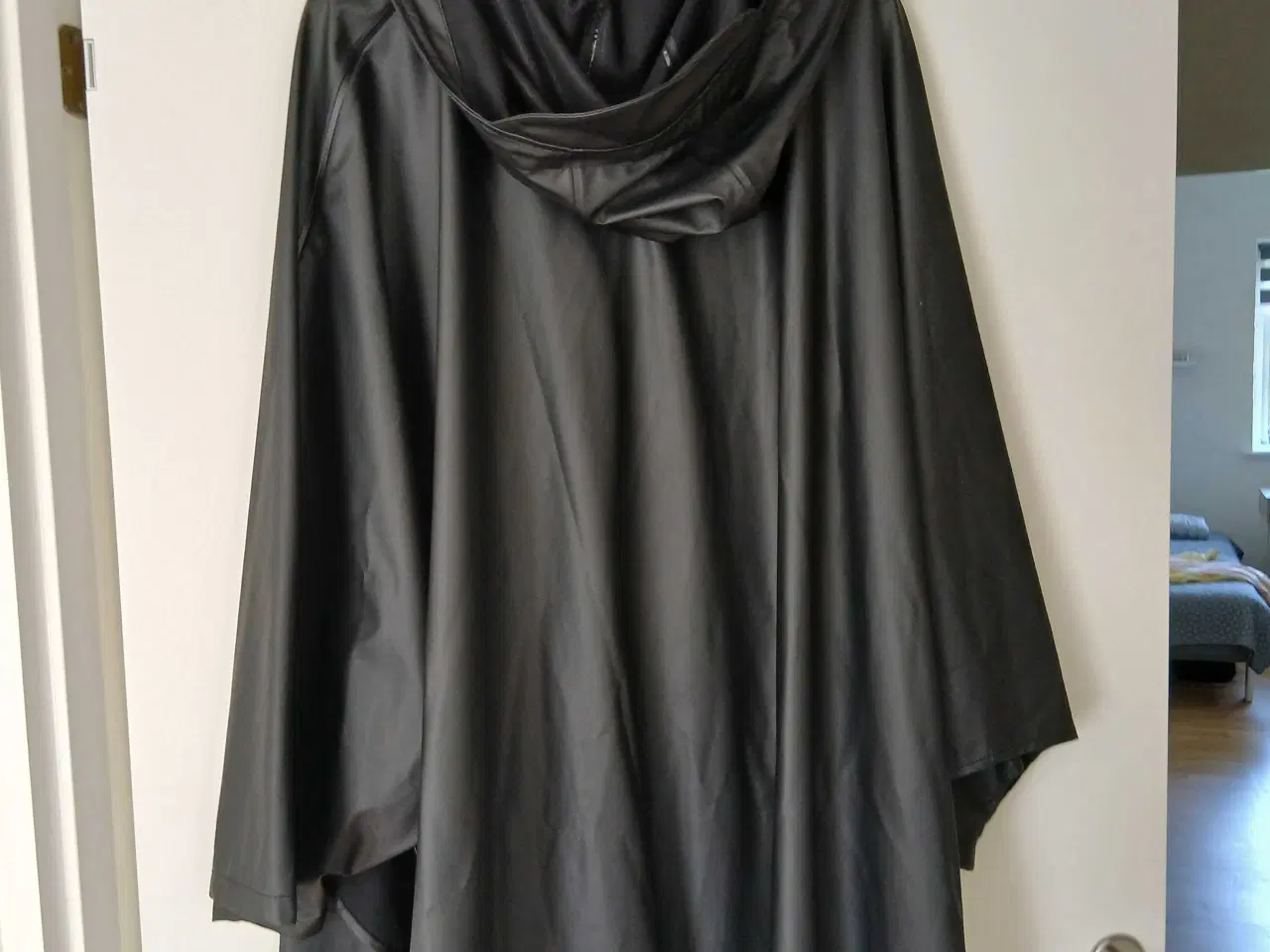 Billede 2 - Moshi Moshi Mind regn poncho 