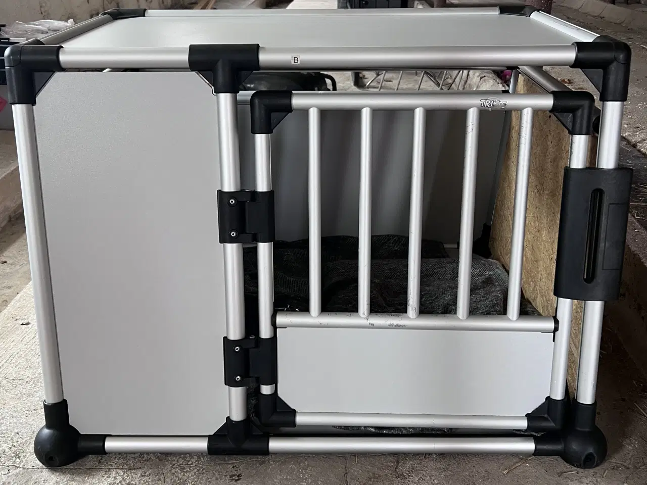 Billede 1 - Hundebur i Aluminium