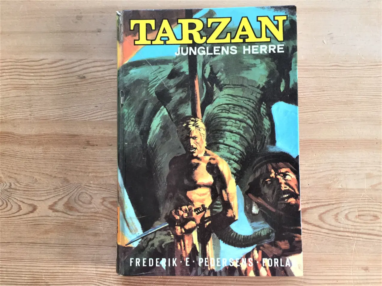 Billede 2 - 7 gl. Tarzan bøger og 17 gl. ungdomsbøger
