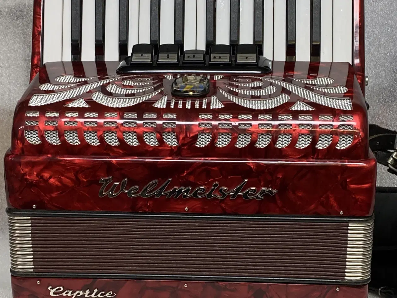 Billede 13 - Weltmeister Caprice tangent-harmonika – vinrød – 5