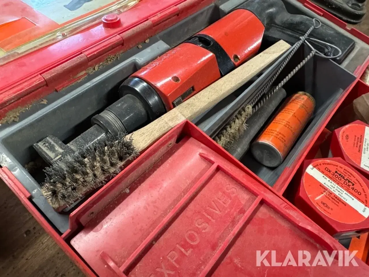 Billede 8 - Krudtdrevet sømpistol HILTO DX 400 B og folie ruller