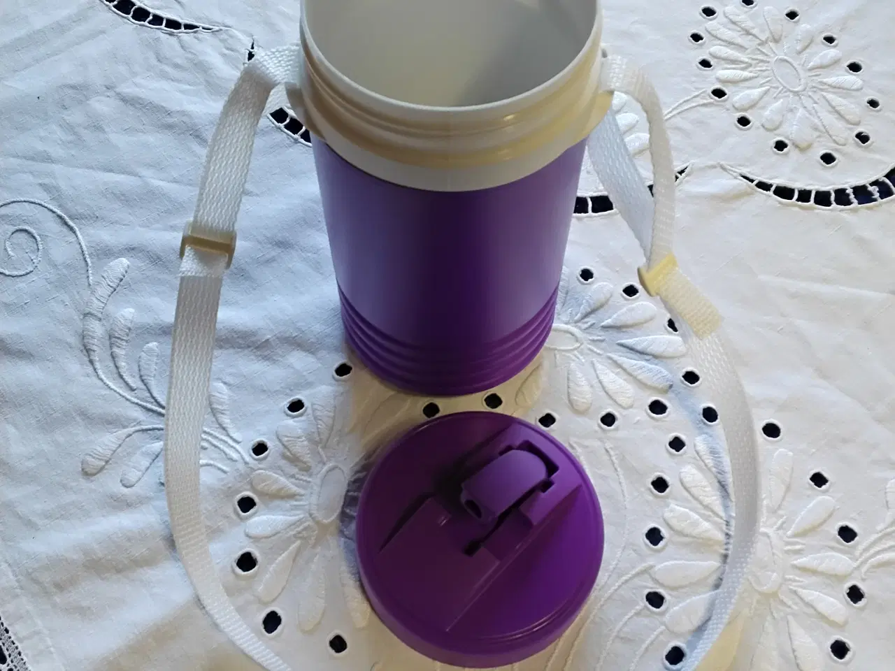 Billede 2 - Igloo dunk kapacitet ca 1 liter - vintage - ubrugt