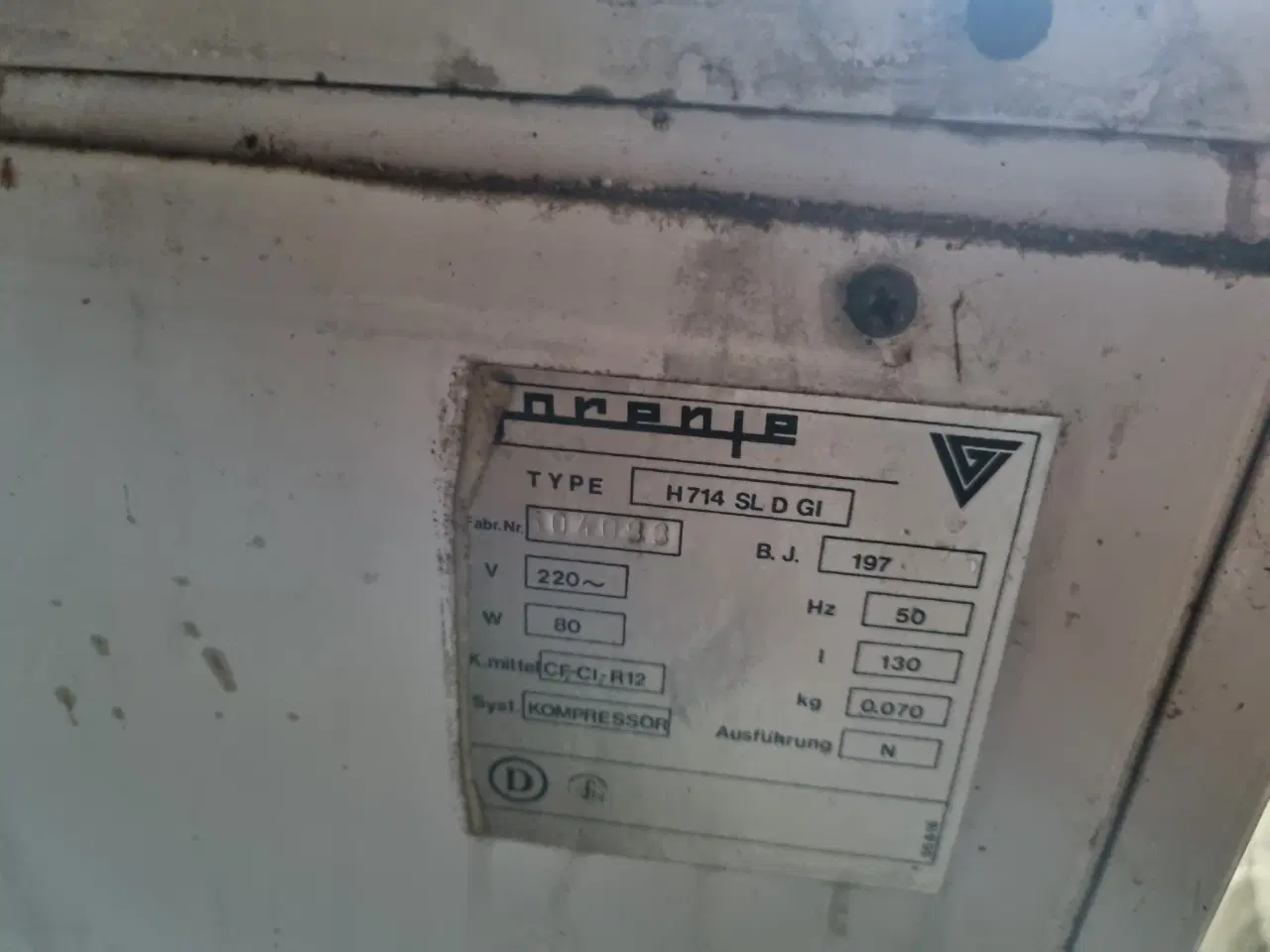 Billede 2 - Køleskabet grorenje