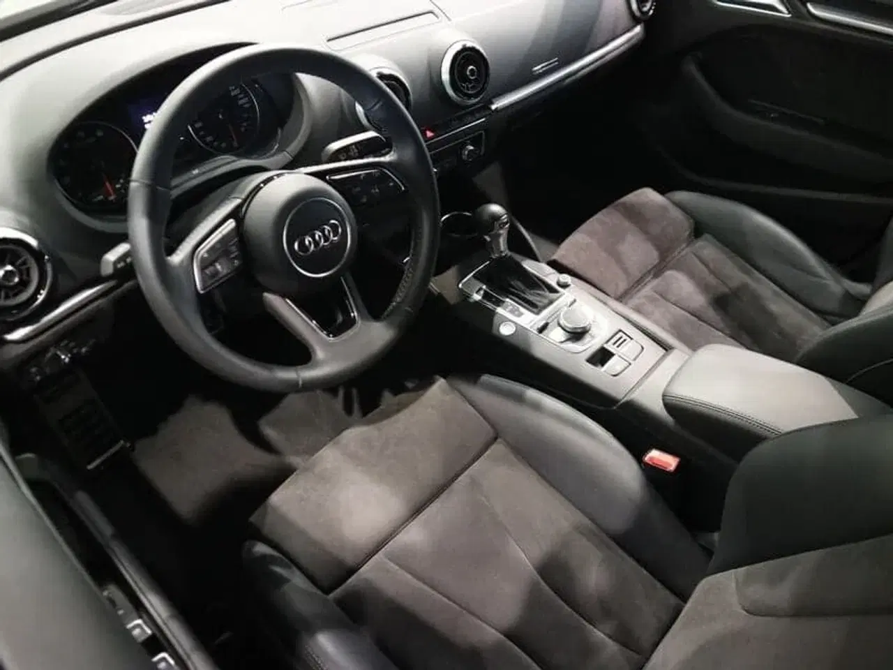 Billede 4 - Audi A3 40 TFSi Sport Limited Sportback S-tr.