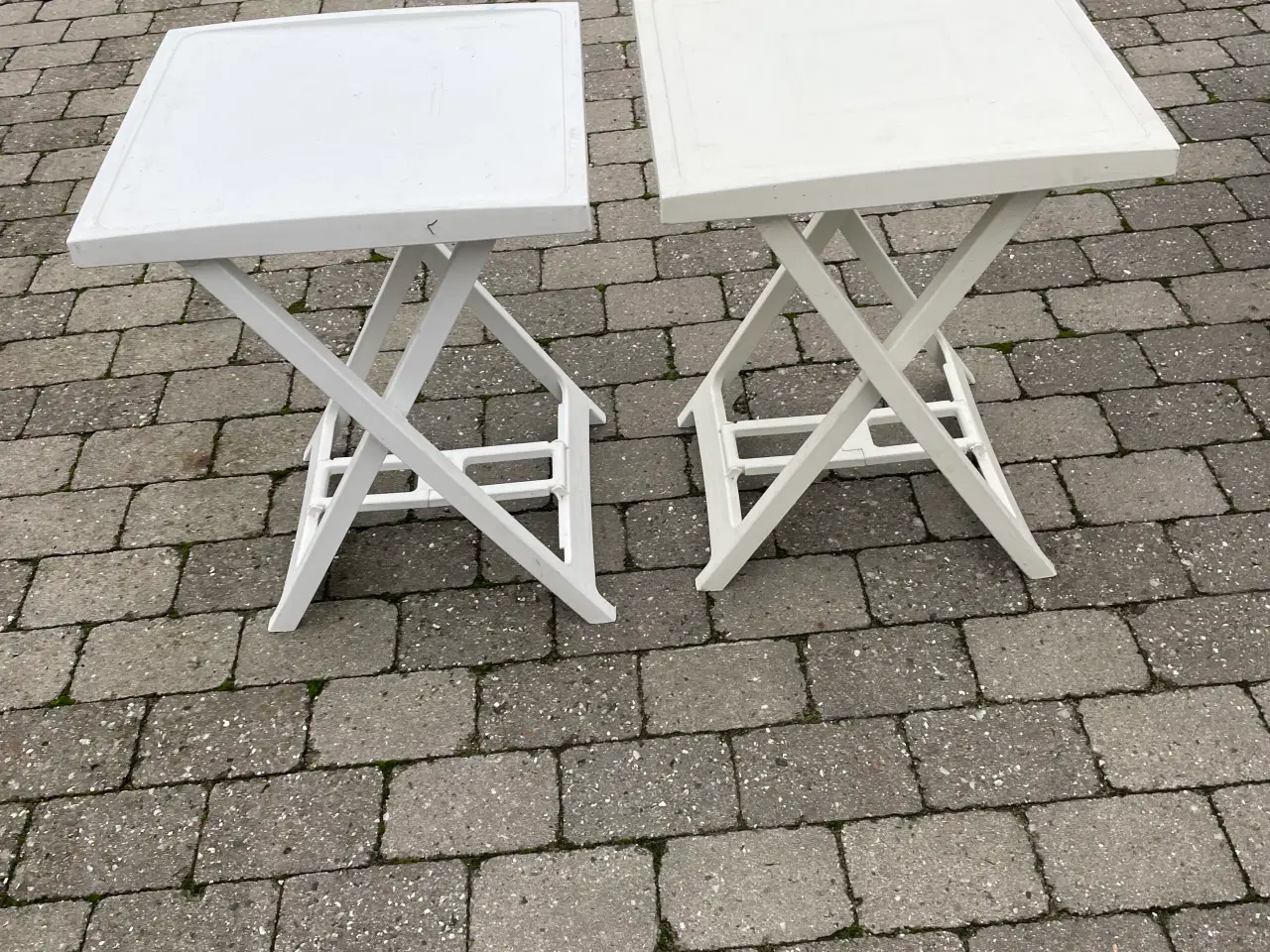 Billede 1 - 2 stk camping klapbord 