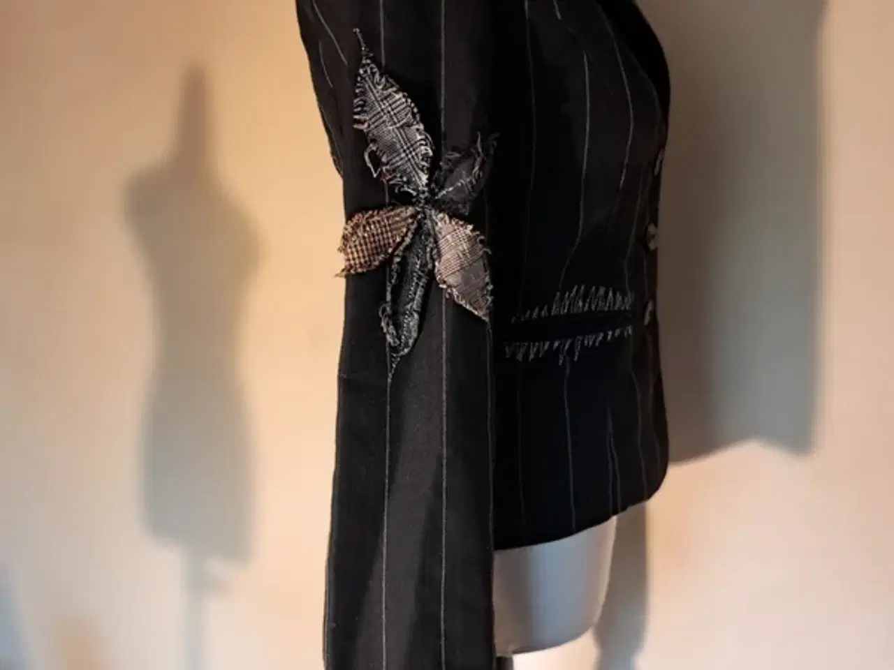 Billede 4 - Vero Moda str. 34 blazer