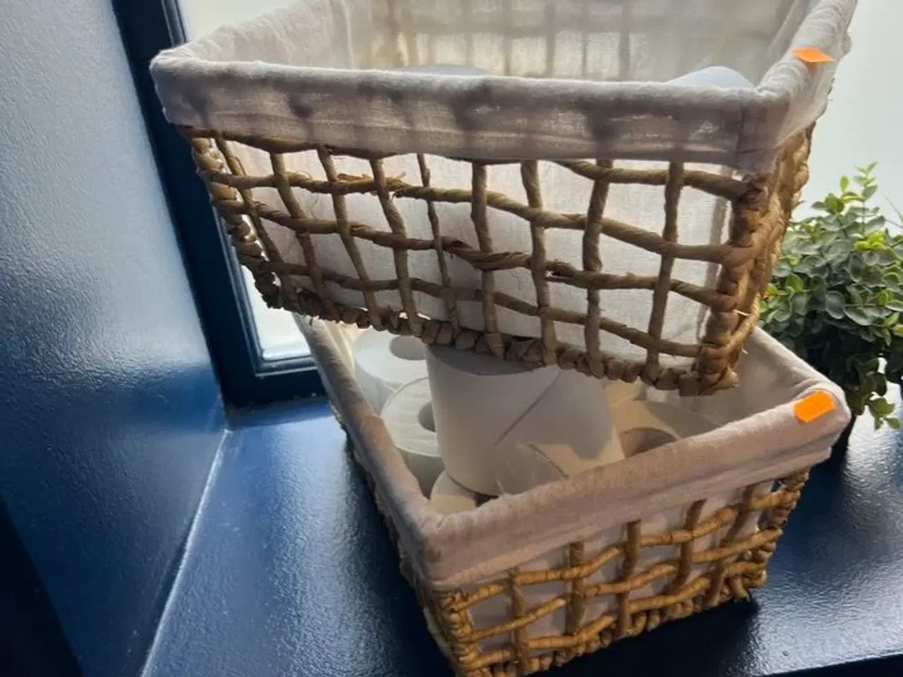 Billede 3 - Fletkurve samt kunstige planter