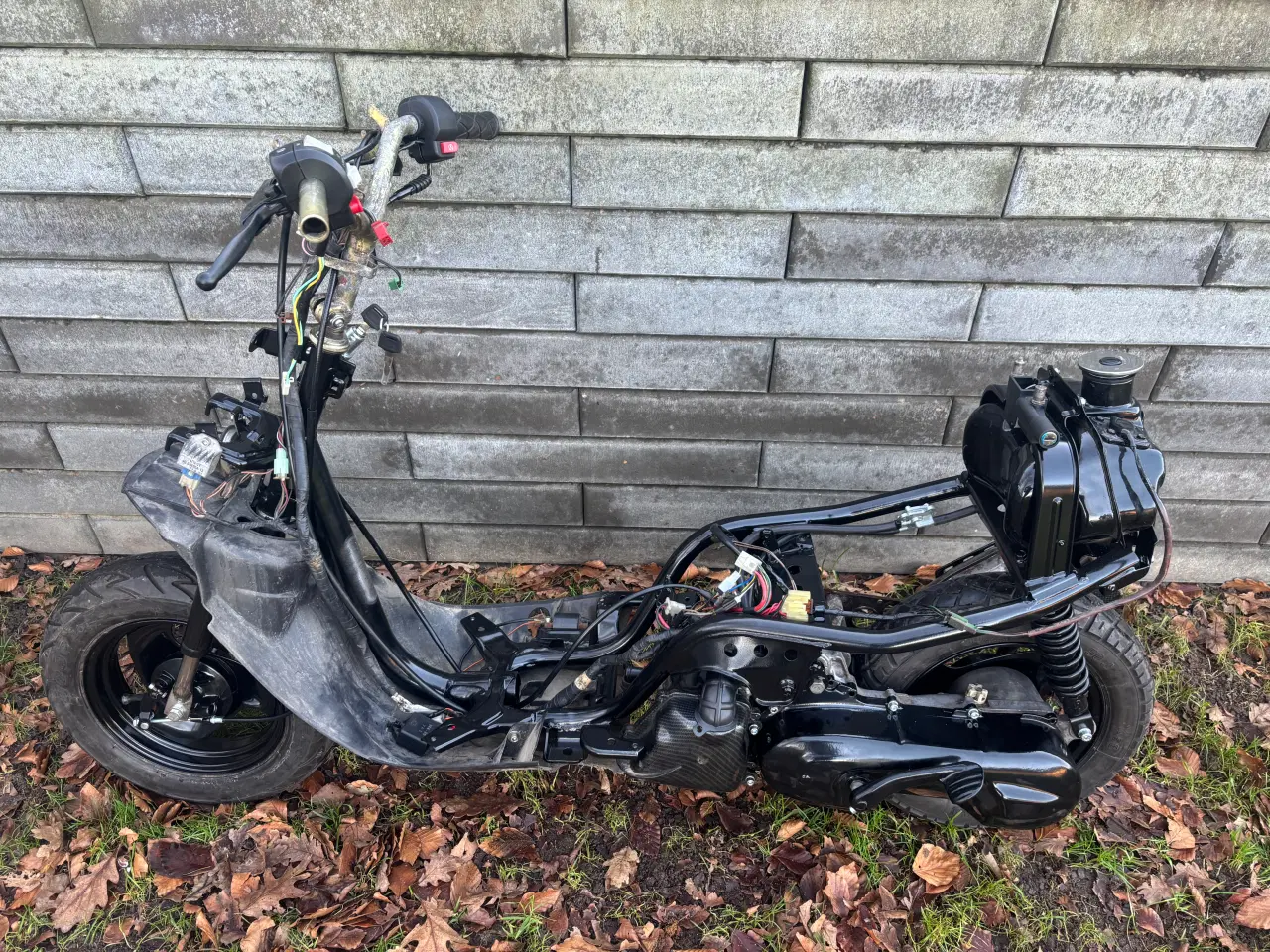 Billede 9 - Yamaha jog fine selection Dansk