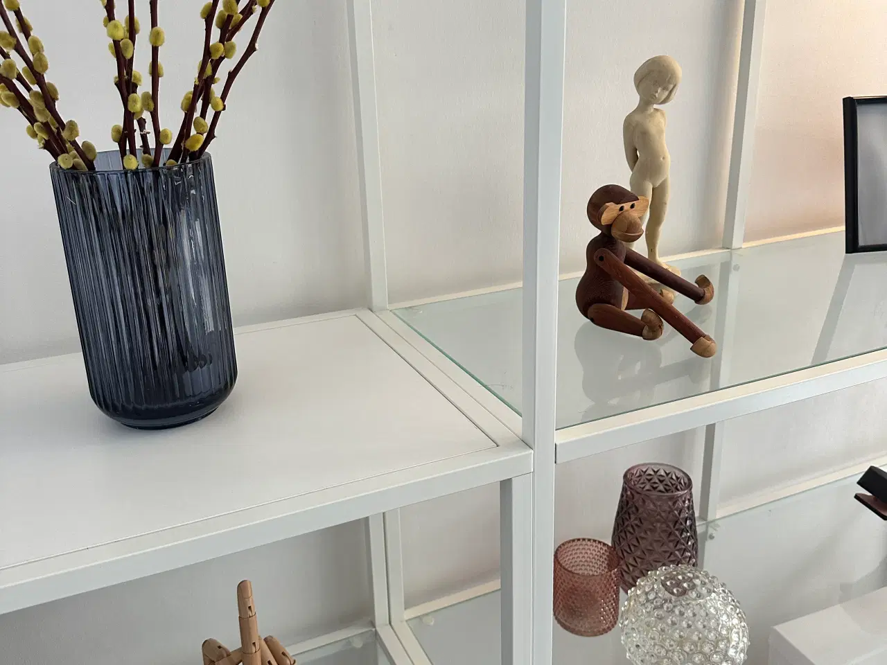 Billede 4 - IKEA VITTSJÖ REOL I UDGÅET FARVE (hvid)