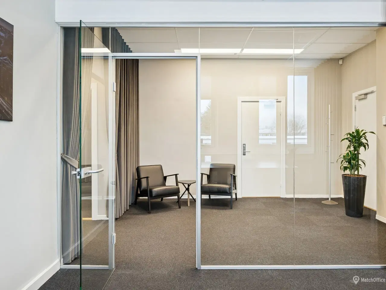 Billede 4 - Eksklusivt 1-2 prs kontor i nyt kontorfællesskab ledigt centralt i Glostrup