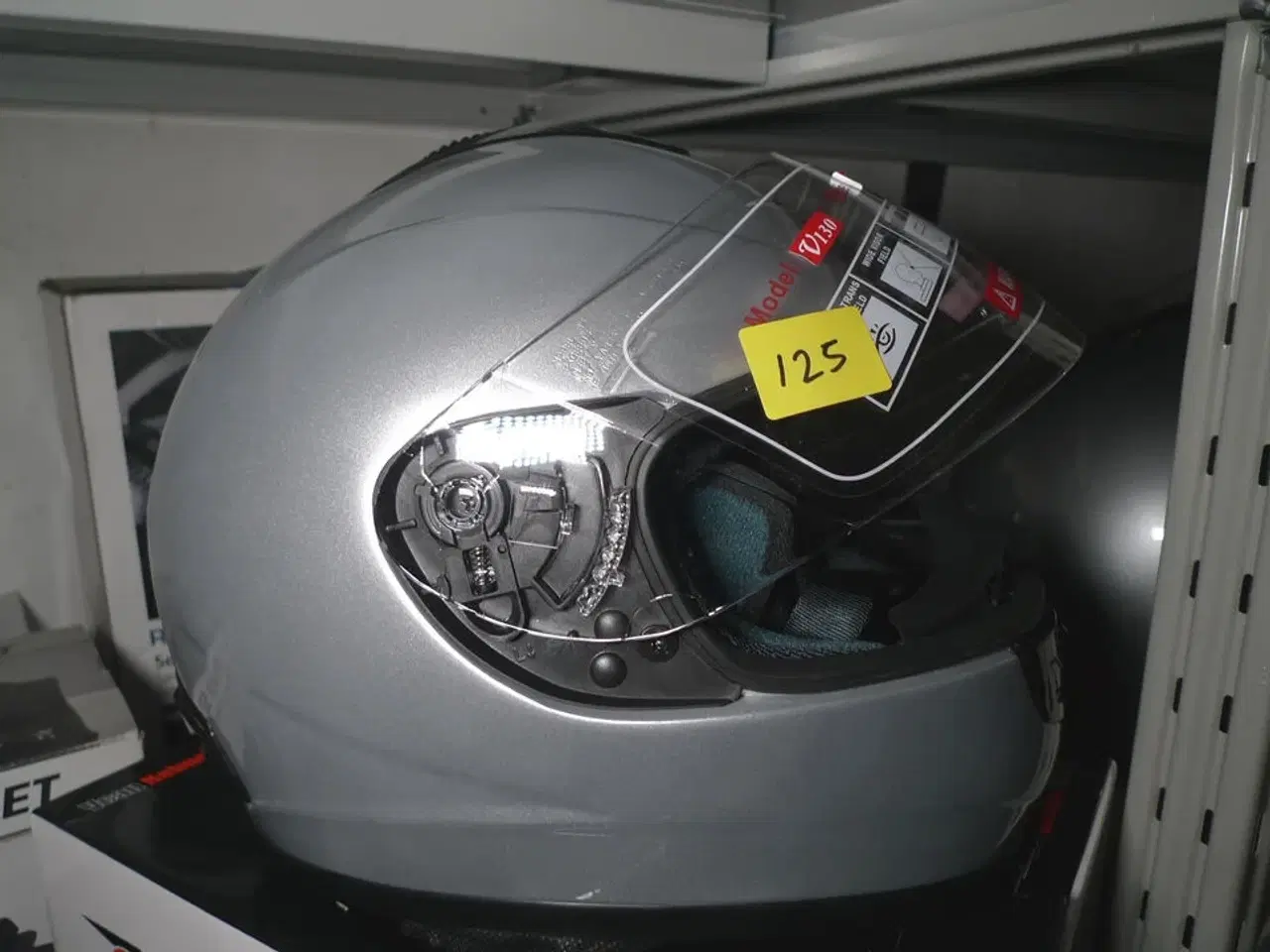 Billede 2 - Str. S styrthjelm, fullface