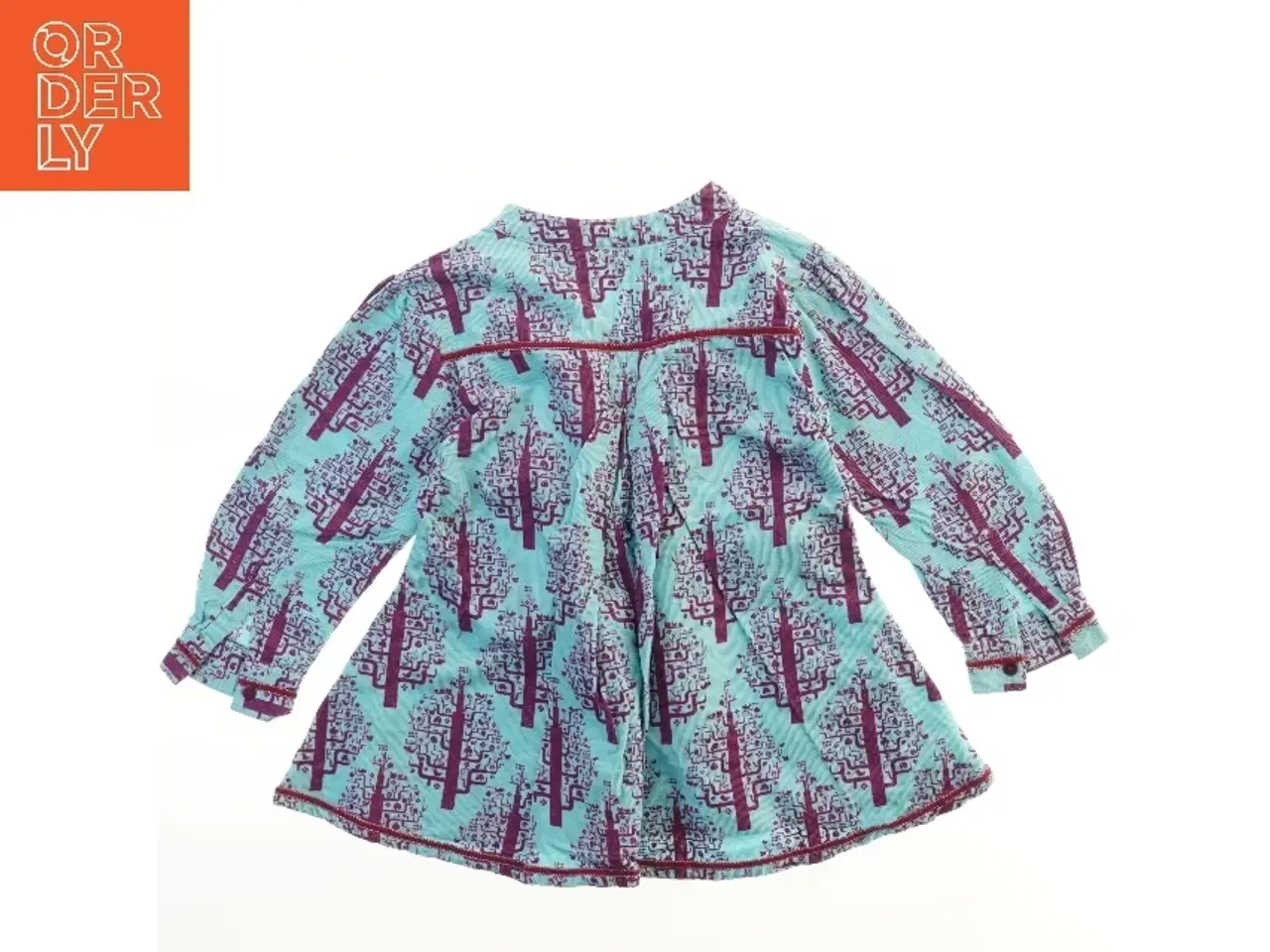 Billede 2 - Langærmet bluse med mønster fra Silke & Suus (str. 116)