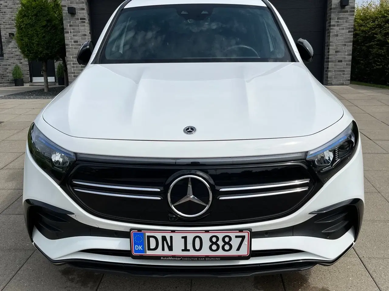 Billede 2 - Mercedes EQB300  AMG Line 4Matic