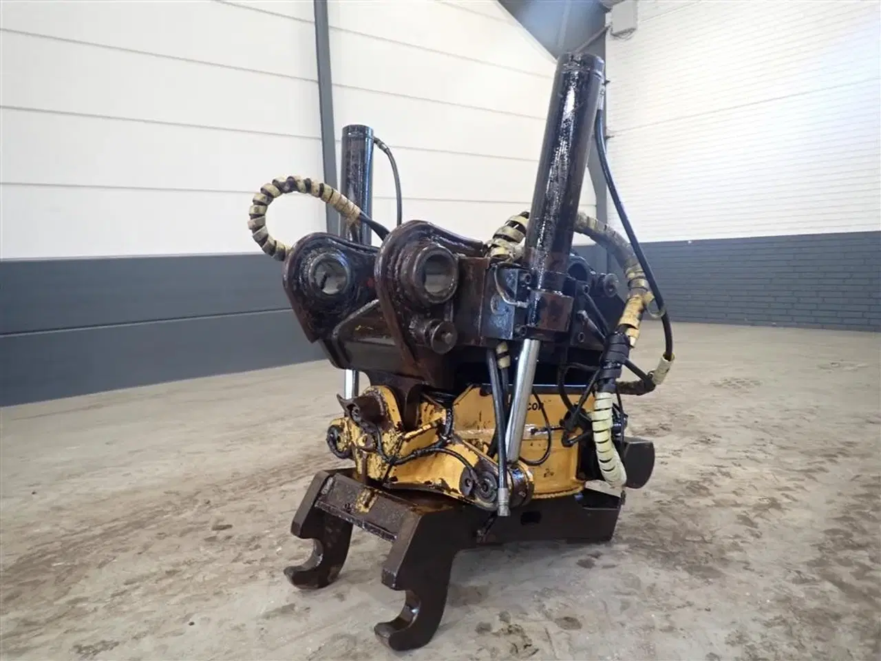 Billede 4 - Engcon Rotortilt med S2 fæste
