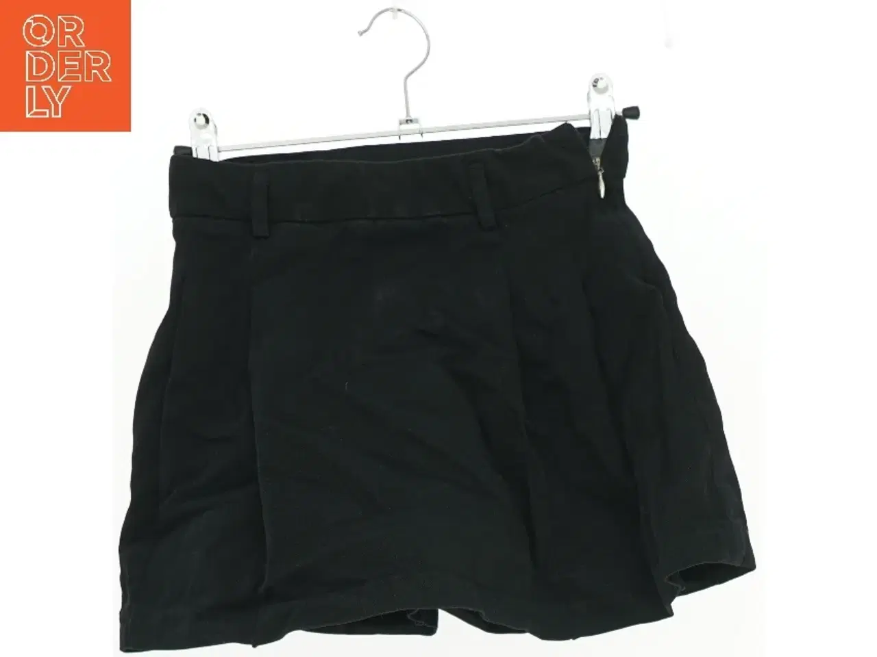 Billede 2 - Nederdel fra Zara (str. 140 cm)