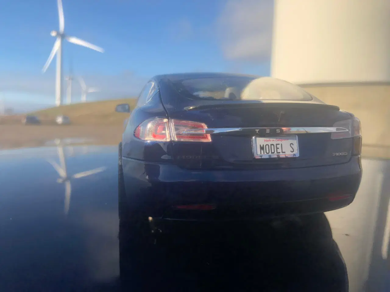 Billede 4 - 1:18 Tesla P100D