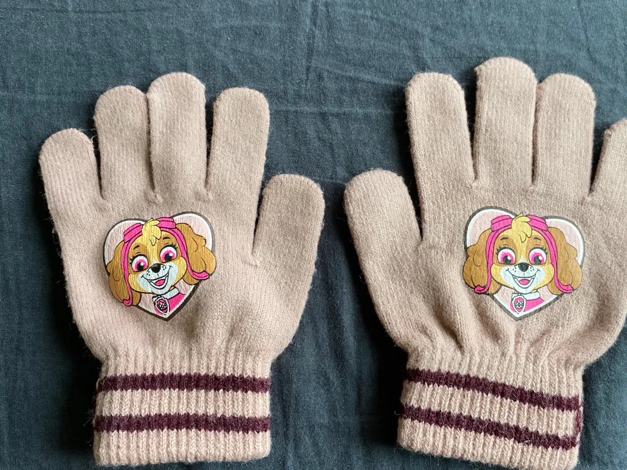 Billede 7 - Paw Patrol hue + handske sæt 