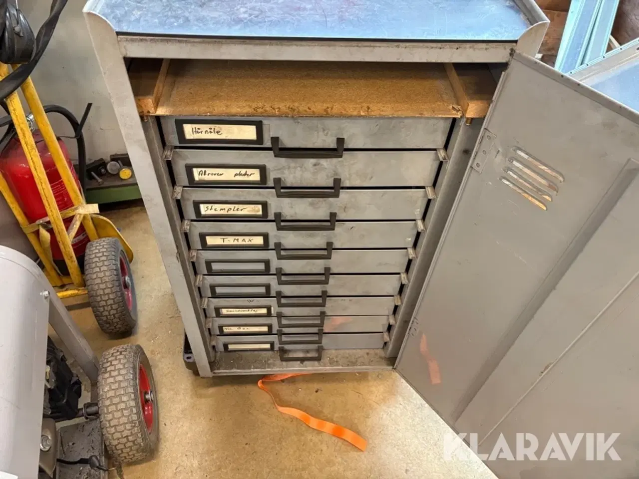 Billede 5 - Metalskab