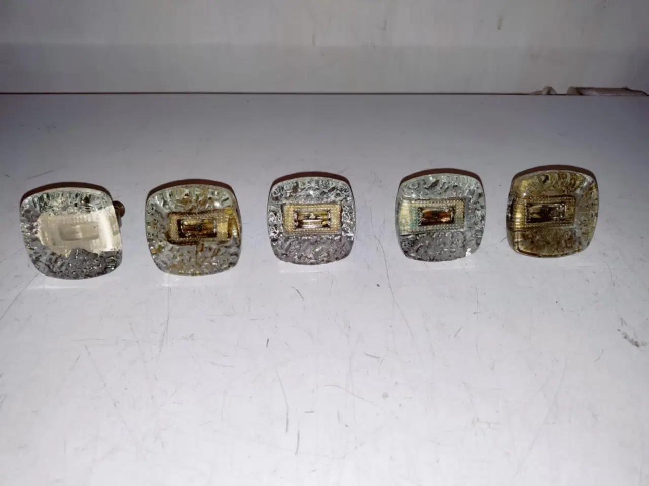 Billede 1 - 5 fede glas greb prisen er pr stk