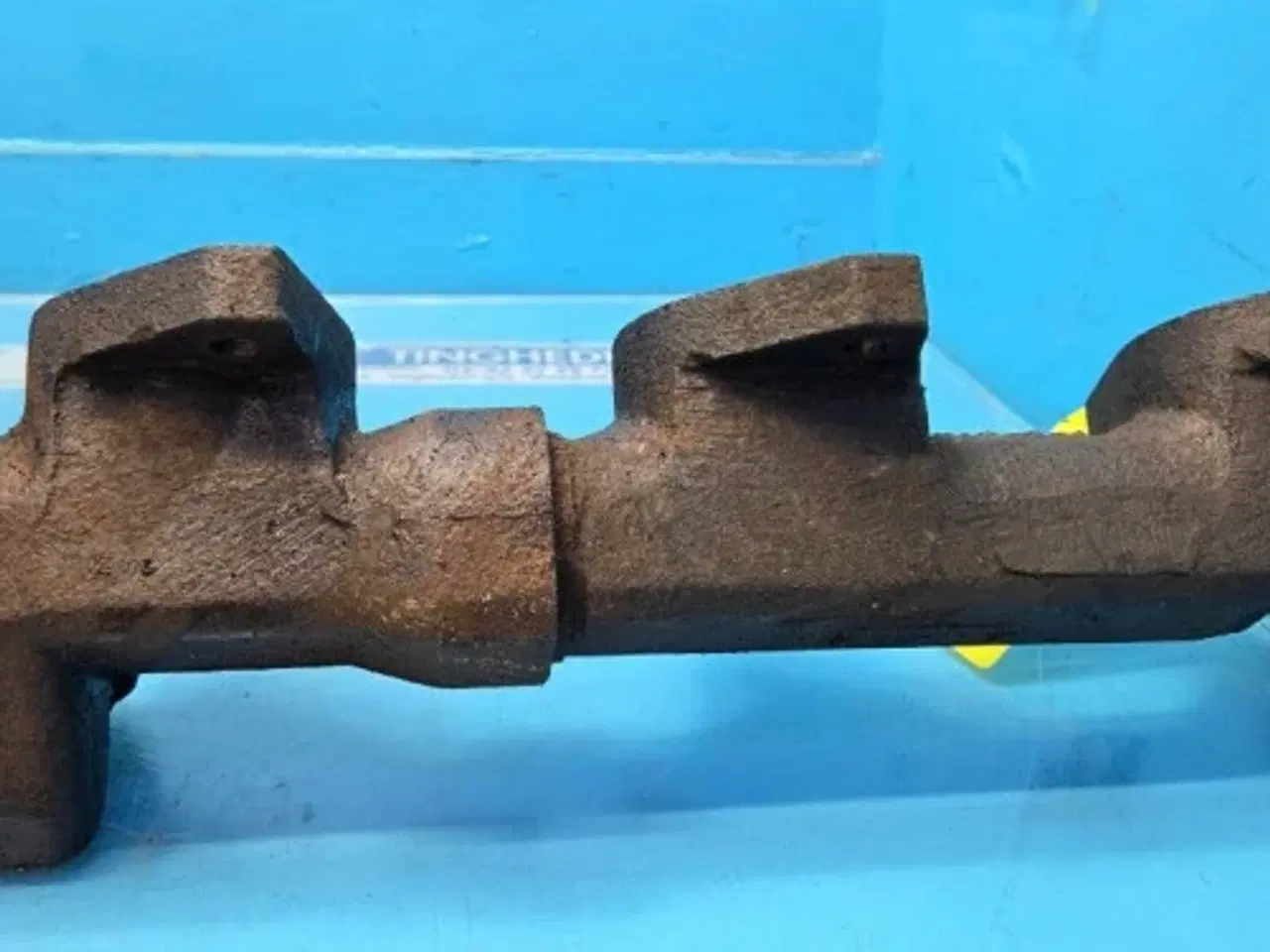 Billede 13 - John Deere 6125HZ001 Udstødningsmanifold R116838